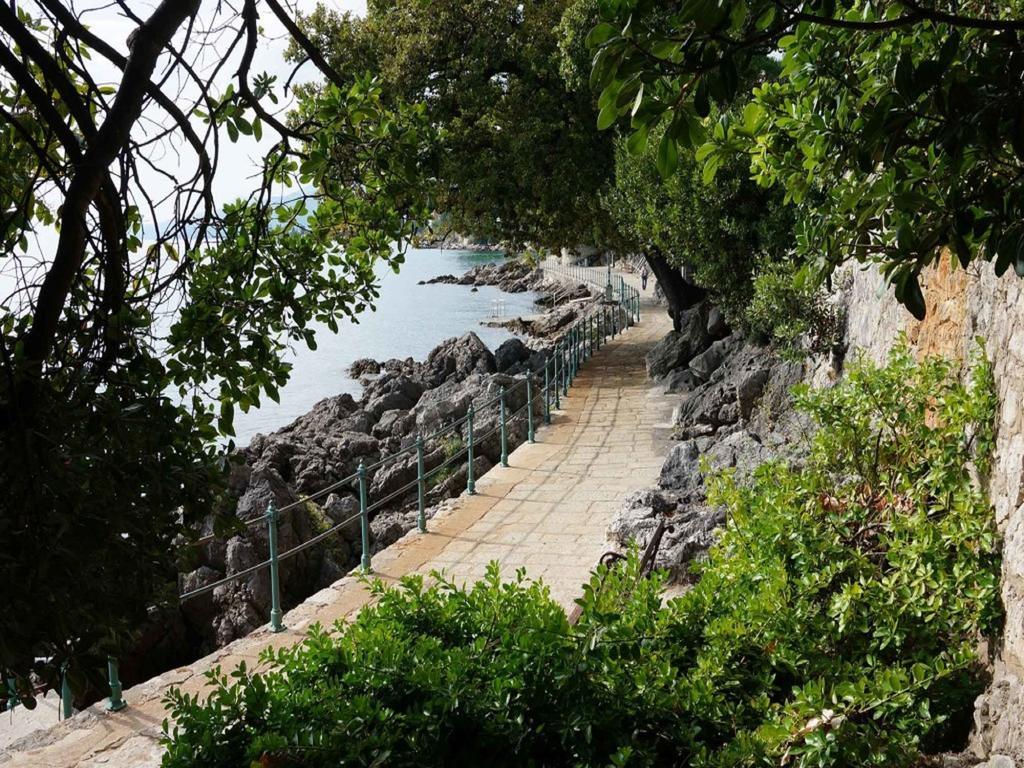 Villetta Diana Opatija Exterior photo
